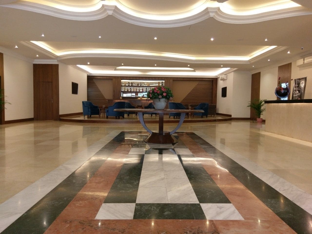 President Hotel Jounieh Esterno foto